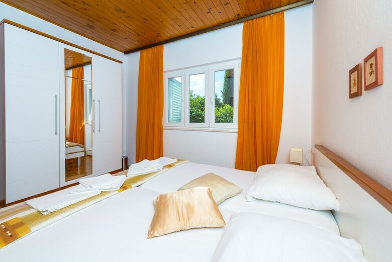 Holiday Home Ore-beach
