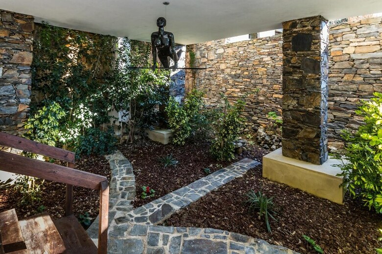 Mansion With 6 Bedrooms In Sert�, With Enclosed Garden And Wifi