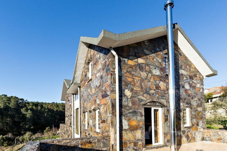 Mansion With 6 Bedrooms In Sert�, With Enclosed Garden And Wifi