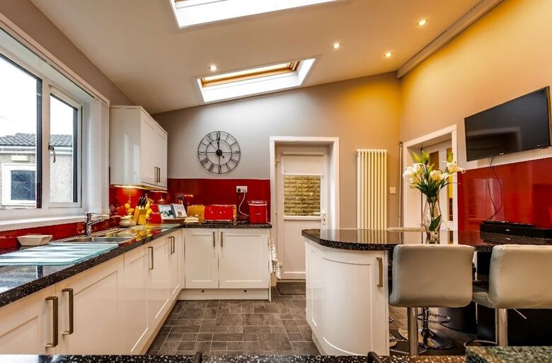Cozy Three Bedroom Villa, Perfect Home From Home
