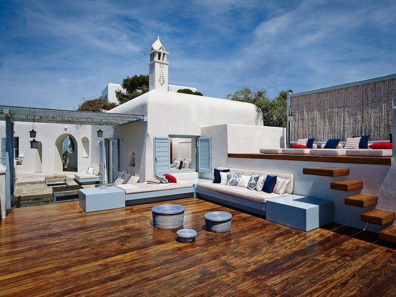 Hotel Belvedere Waterfront Villa & Suites