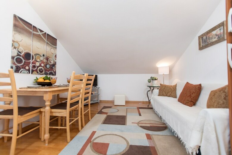 Cozy Stay Apartments
