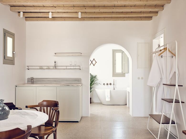 Hotel Belvedere Hilltop Complex Rooms & Suites