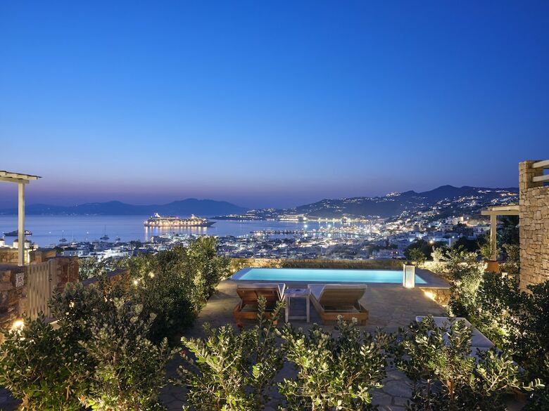 Hotel Belvedere Hilltop Complex Rooms & Suites