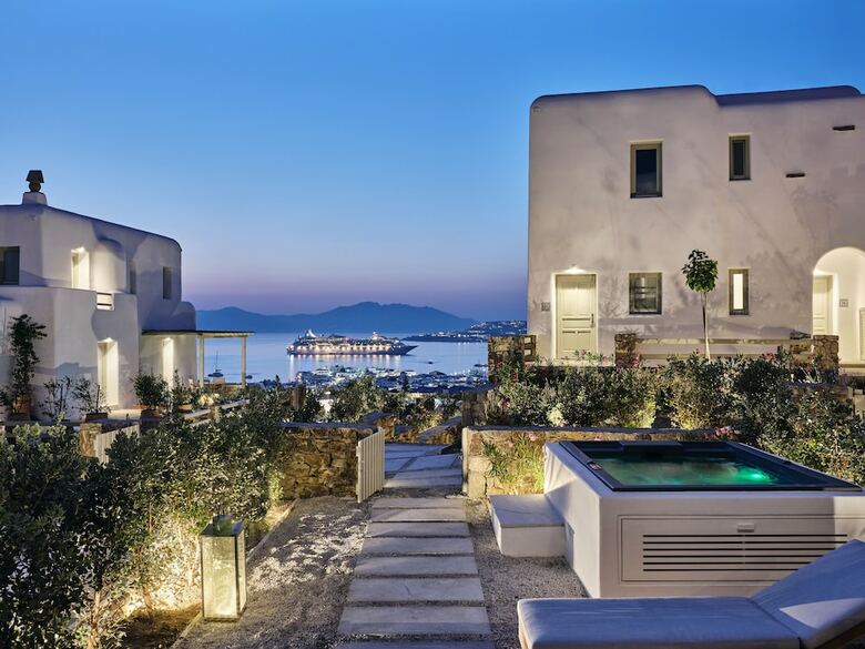 Hotel Belvedere Hilltop Complex Rooms & Suites