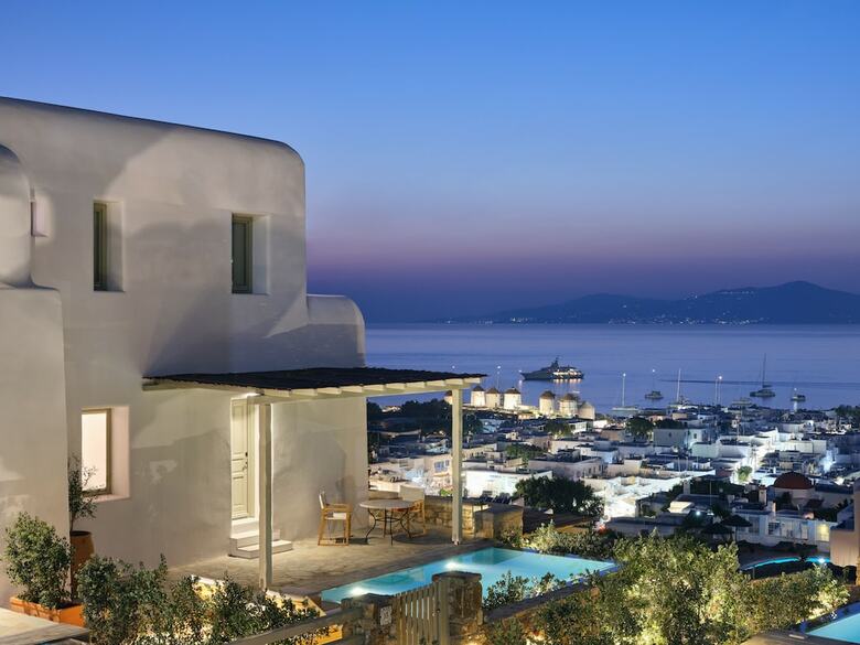 Hotel Belvedere Hilltop Complex Rooms & Suites