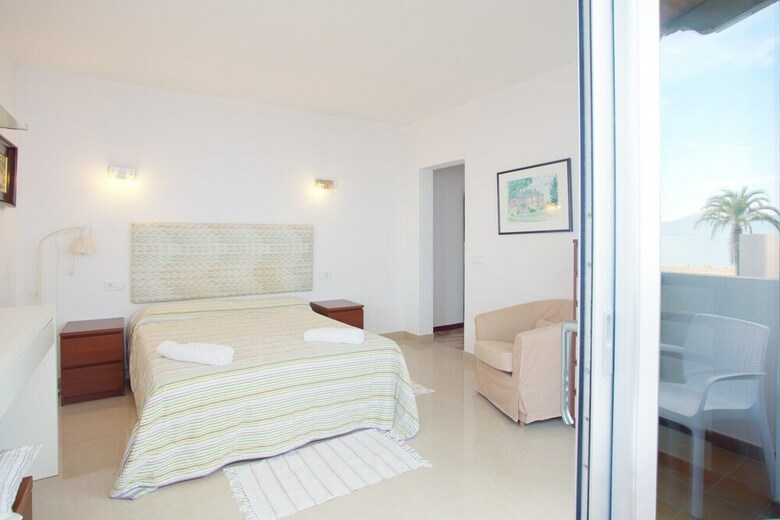 Apartamentos Casa Del Mar