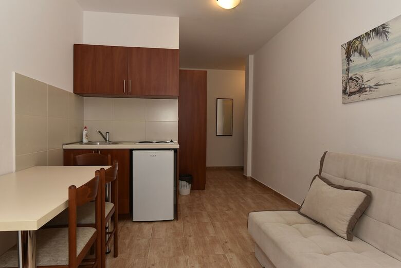 Studio Apartments 6 Palmi