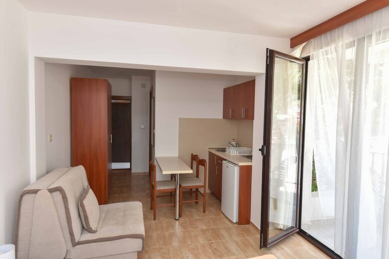 Studio Apartments 6 Palmi
