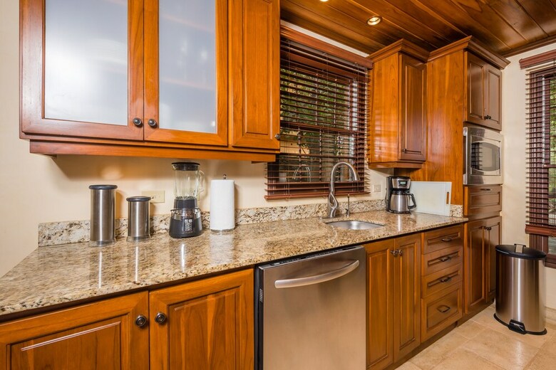 Jet Luxury At Langosta Beachresortvillas