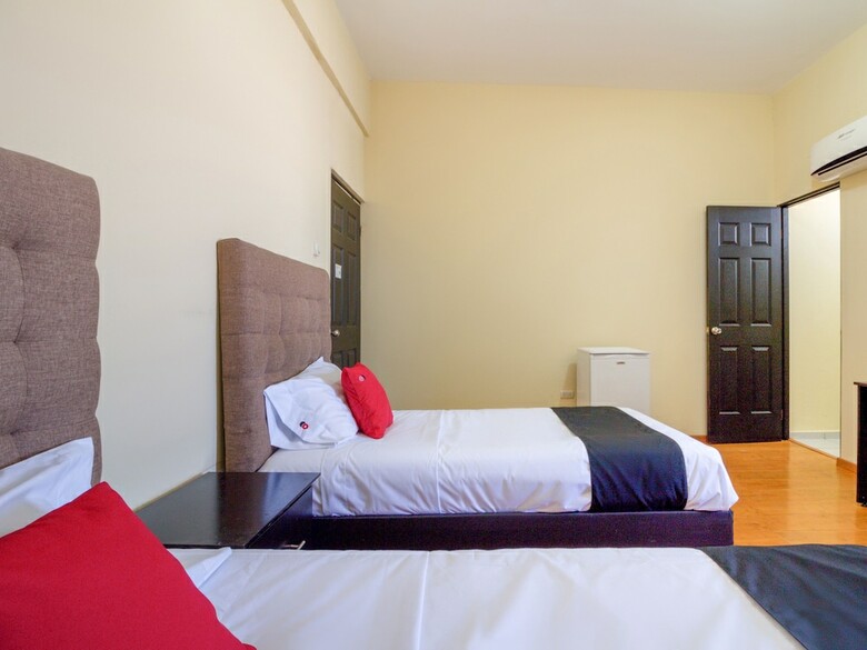 Hotel Capital O Ecohabit Monterrey
