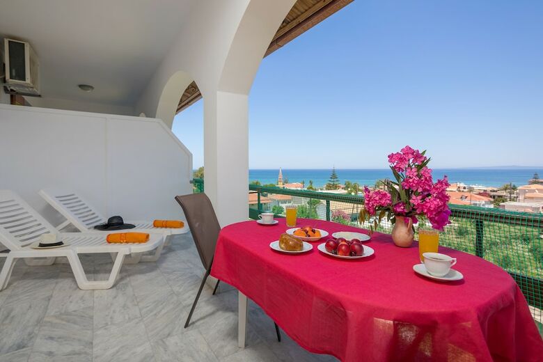 Hotel Vallia's Apartments