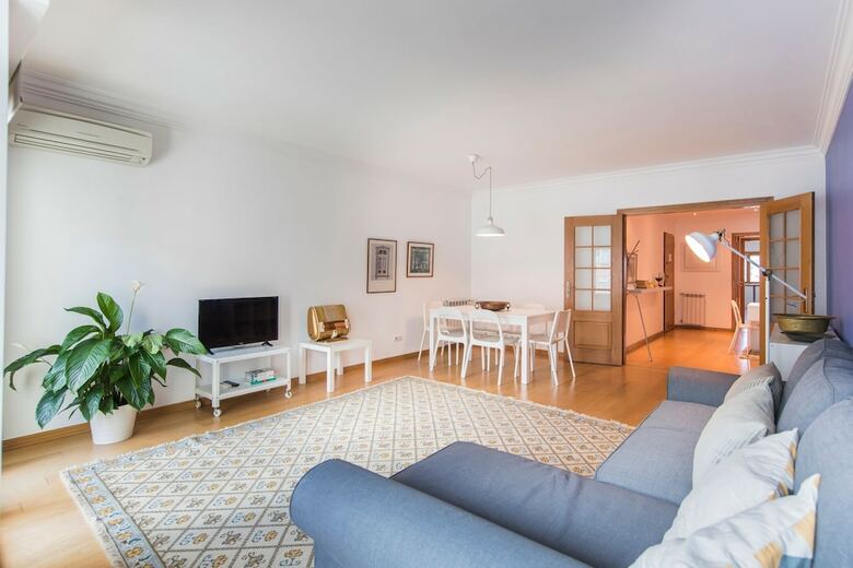 Apartamentos Family Wonder Two Bedroom Garage