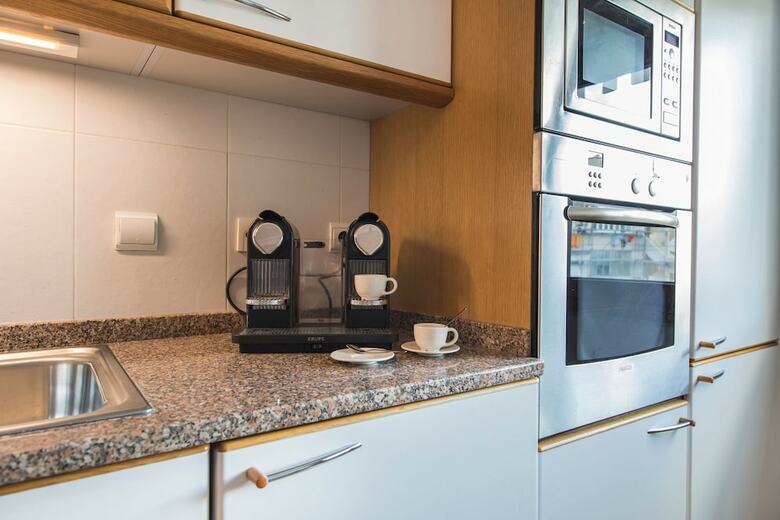 Apartamentos Family Wonder Two Bedroom Garage