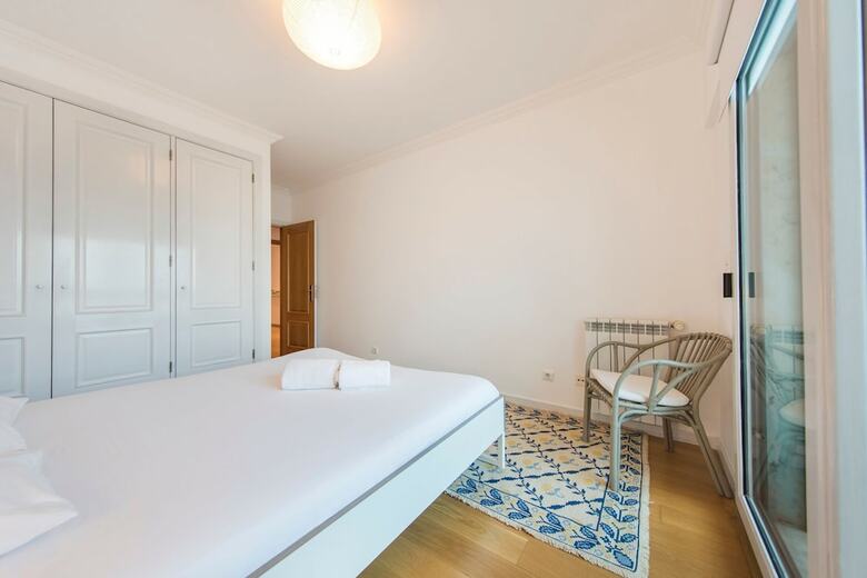 Apartamentos Family Wonder Two Bedroom Garage