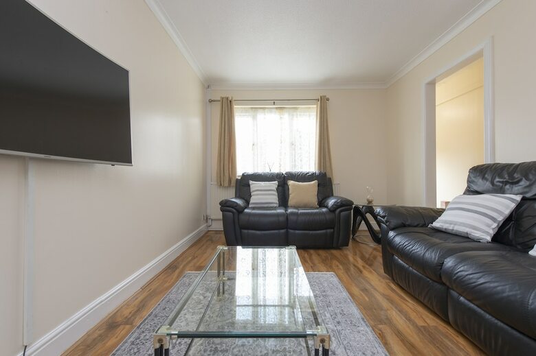 Abkat Holiday Home