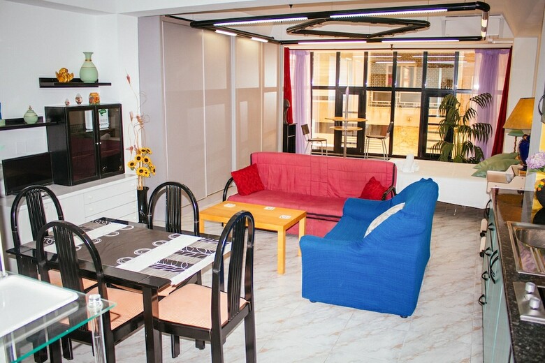 Loft En Pleno Centro de Torre Del Mar