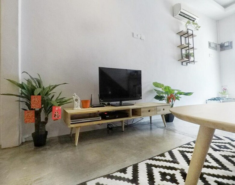 Penang Island Lodge - Hutton Lane