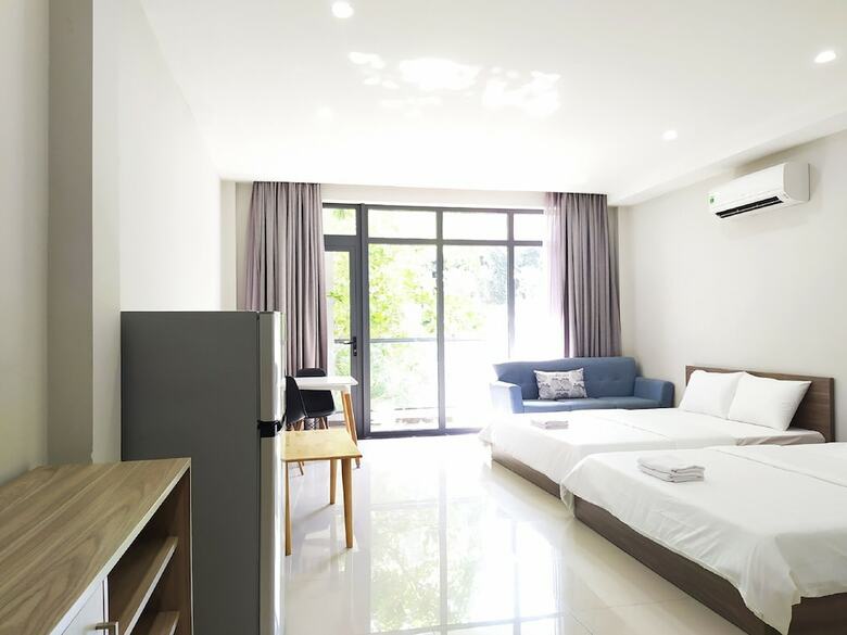 Sen Apartments