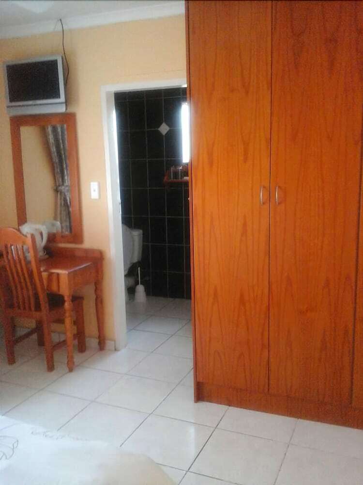 Hotel Koiketla Guesthouse