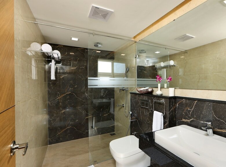Hotel Flora Charishma Residency Aluva