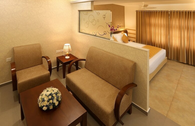 Hotel Flora Charishma Residency Aluva