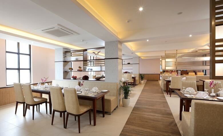 Hotel Flora Charishma Residency Aluva