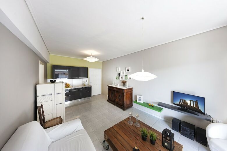 Central Chalandri Apartment