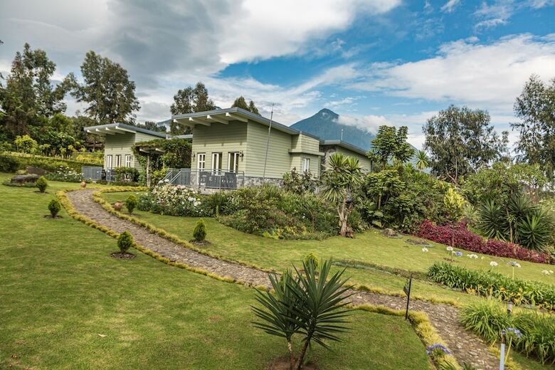 Posada Amakoro Songa Lodge