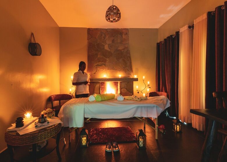 Posada Amakoro Songa Lodge