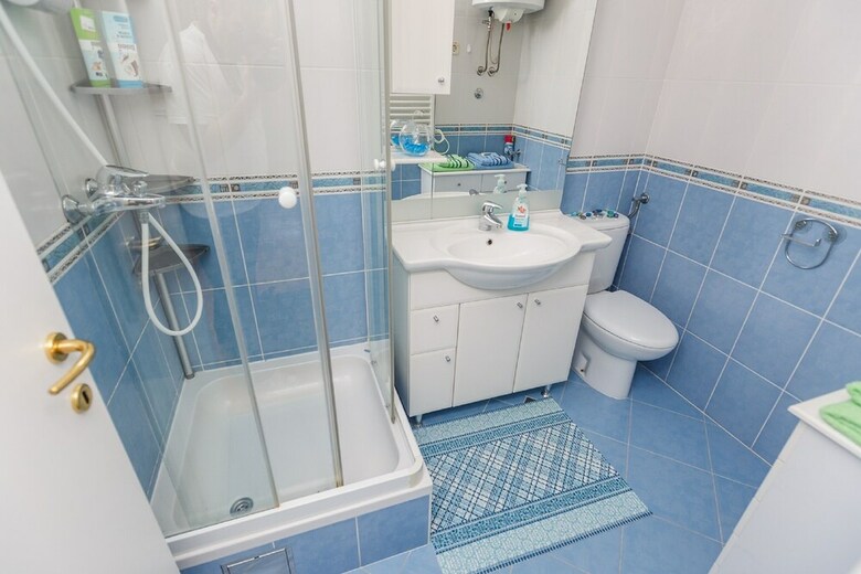 Apartments Zenta