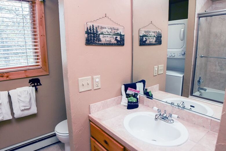 Bear Creek Condo: 5
