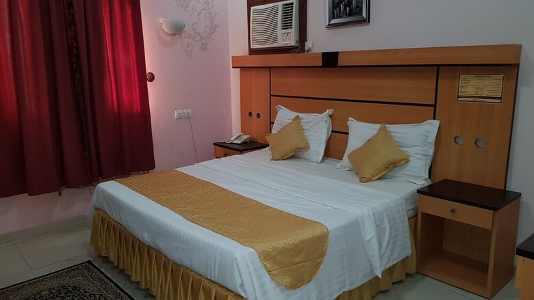 Qanadil Al Raha Hotel Apartments (Families Only)