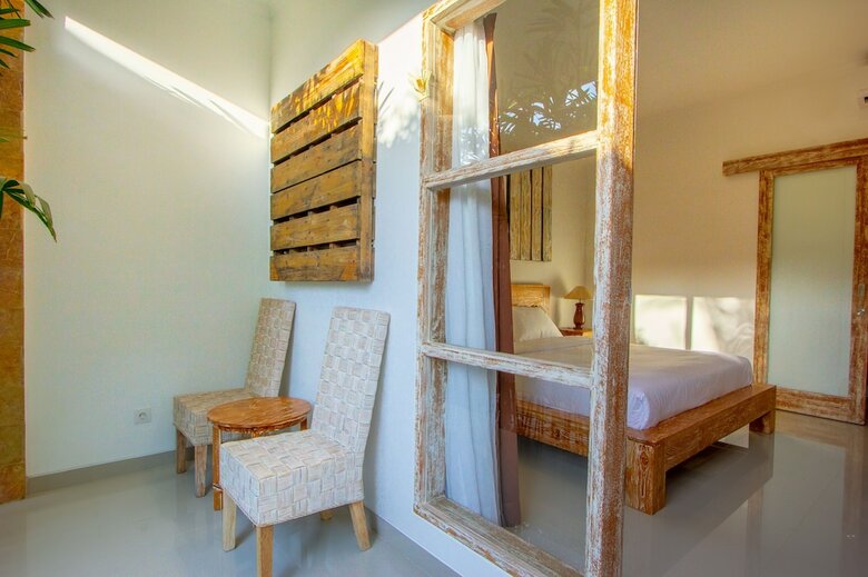 Hotel Bali Komang Guest House Sanur