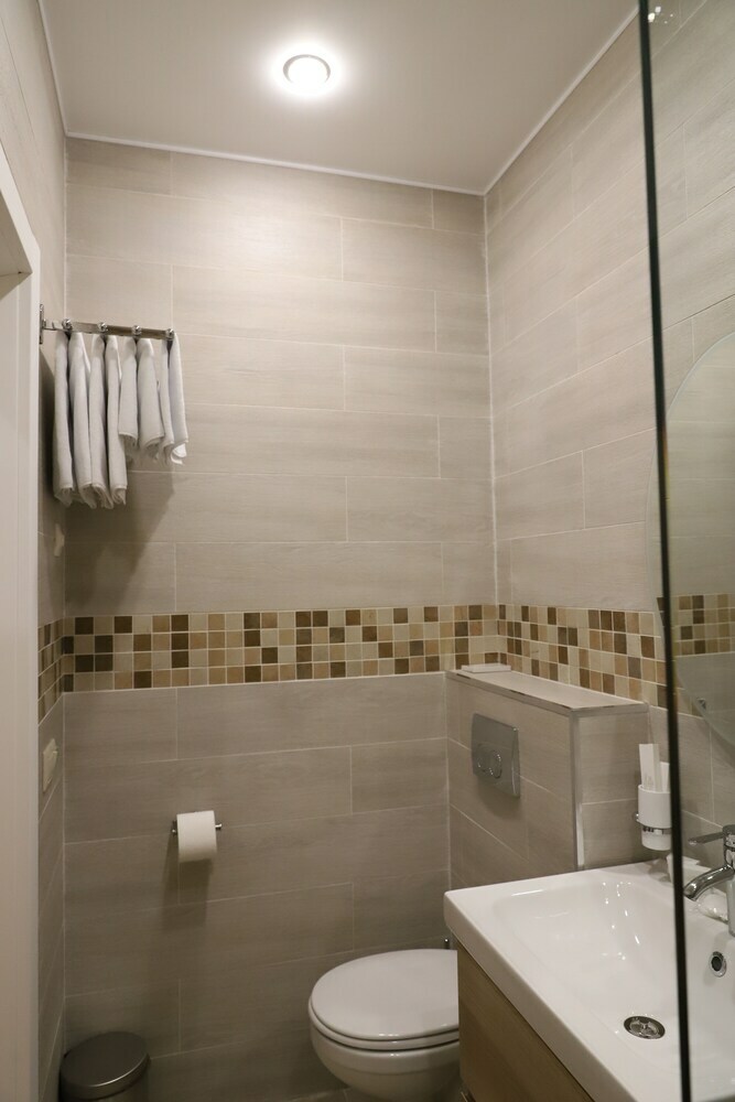 Enjoy Hotel Spb
