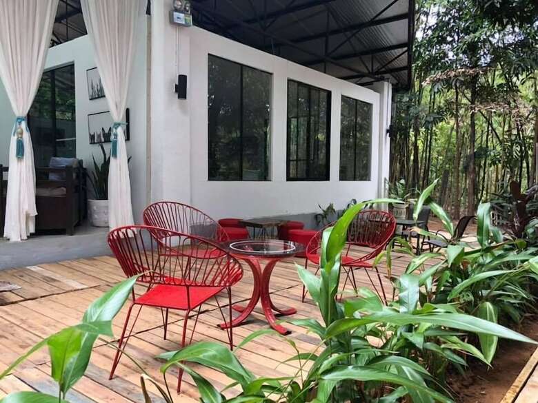 Hotel Balconahe Resto Camp