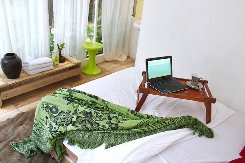 Hotel Balconahe Resto Camp