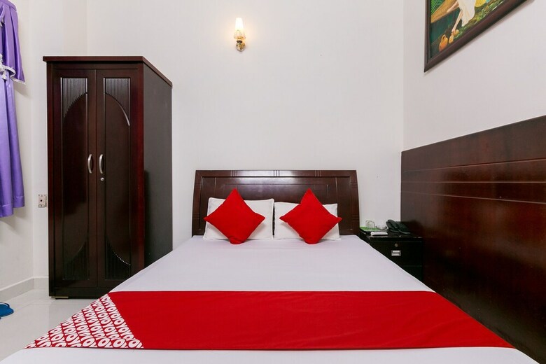 Oyo 486 Nhat Nhat Hotel