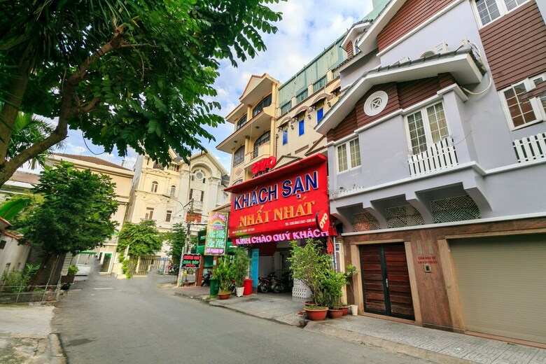 Oyo 486 Nhat Nhat Hotel