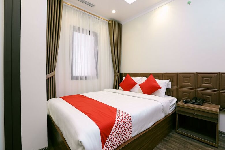 Oyo 562 Halong Legend Hotel