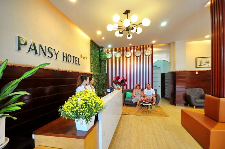 Oyo 549 Pansy Hotel