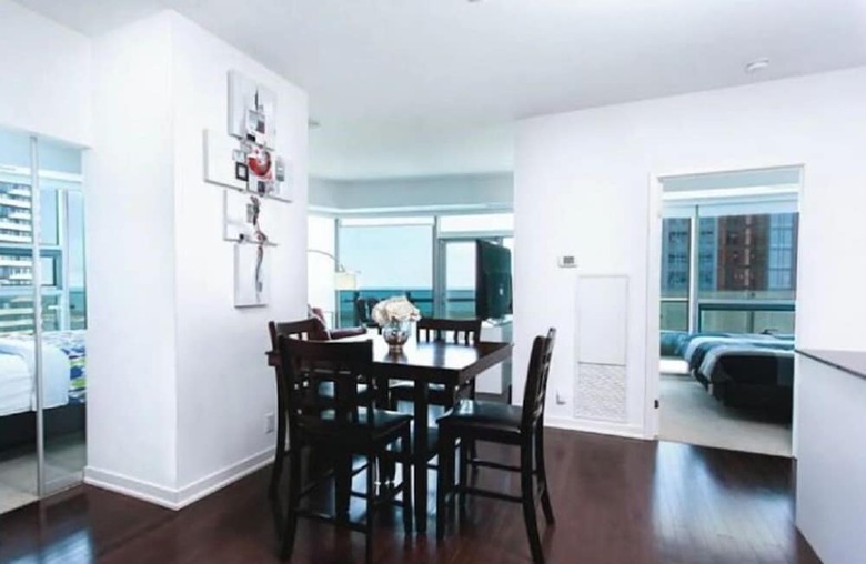 Luxury Condos At York Street