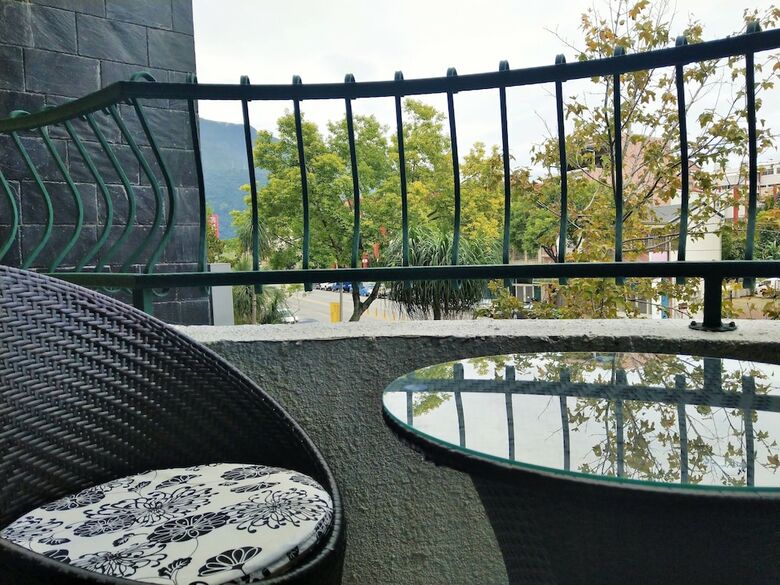 Hotel Blue Owl Homestay