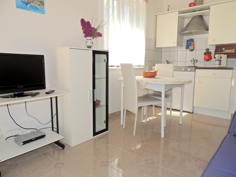 Apartments Bosiljka