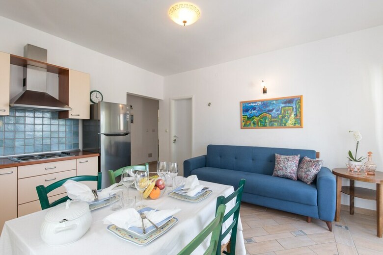 Apartments Ivona