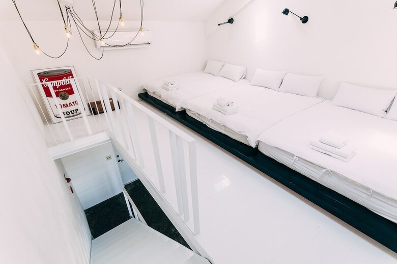 Bed & Breakfast Ocean Day By Day