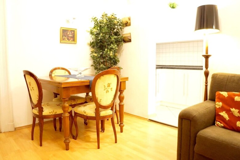 Apartment With One Bedroom In Budapest, With Balcony And Wifi