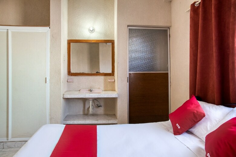 Oyo Hotel Vialmar