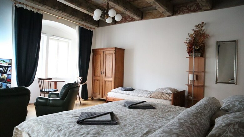 Aparthotel Historical Place Under Castle