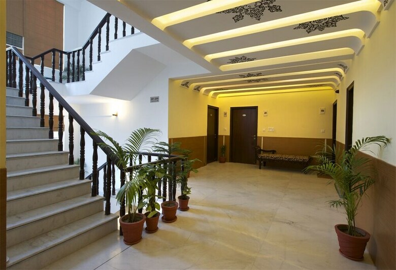 Hotel The Grand Epic